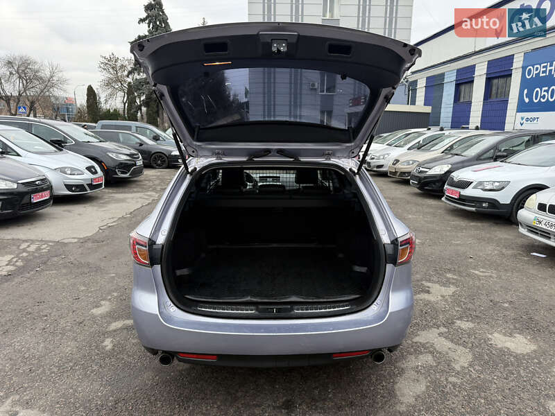 Універсал Mazda 6 2008 в Рівному