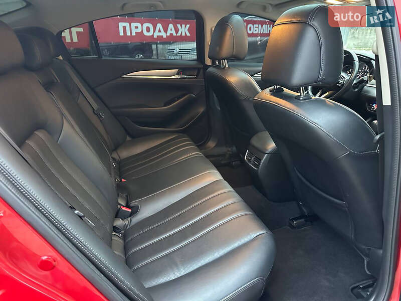 Седан Mazda 6 2018 в Дніпрі