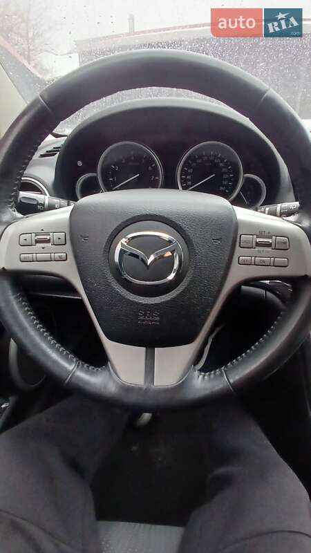 Универсал Mazda 6 2008 в Полонном