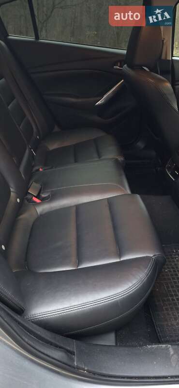 Седан Mazda 6 2014 в Львове
