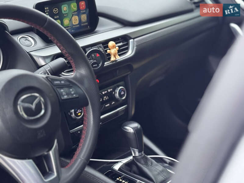 Седан Mazda 6 2016 в Запорожье