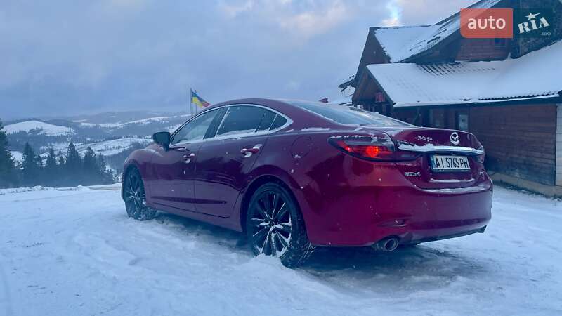 Седан Mazda 6 2020 в Вишневом