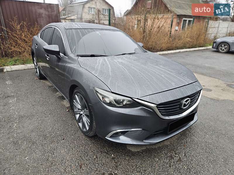 Седан Mazda 6 2015 в Днепре