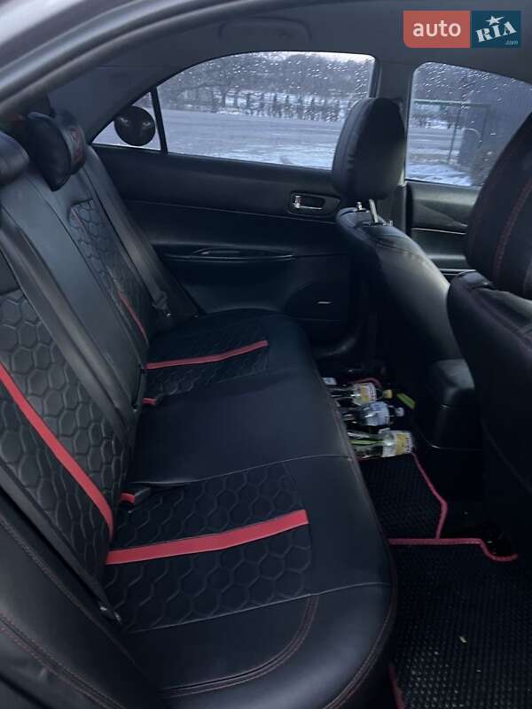 Седан Mazda 6 2002 в Ивано-Франковске