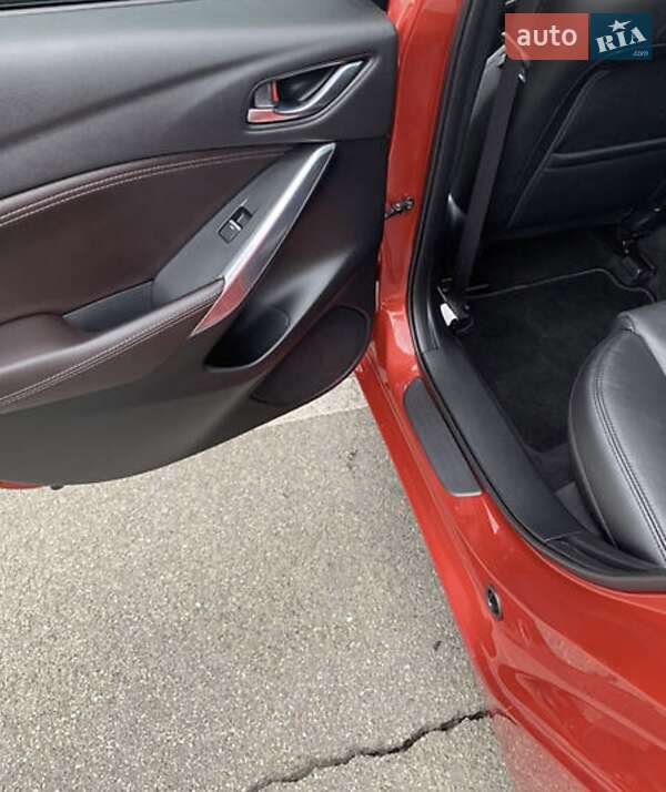 Седан Mazda 6 2016 в Николаеве