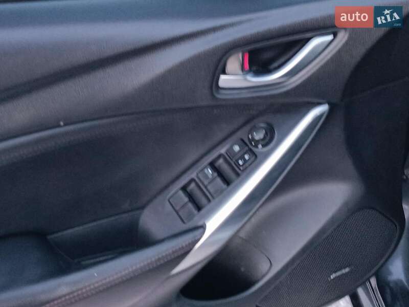 Седан Mazda 6 2014 в Львове