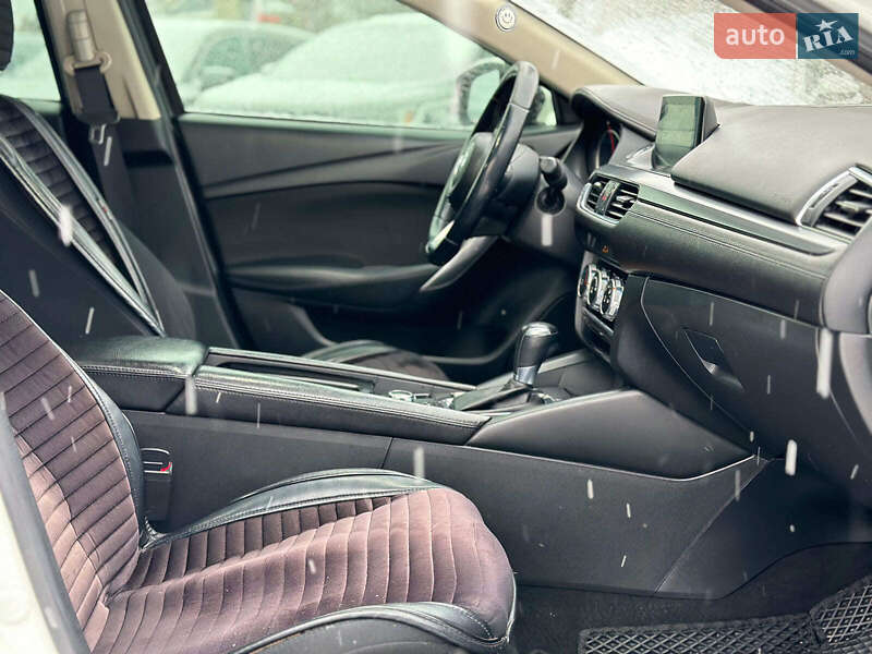 Седан Mazda 6 2017 в Вінниці
