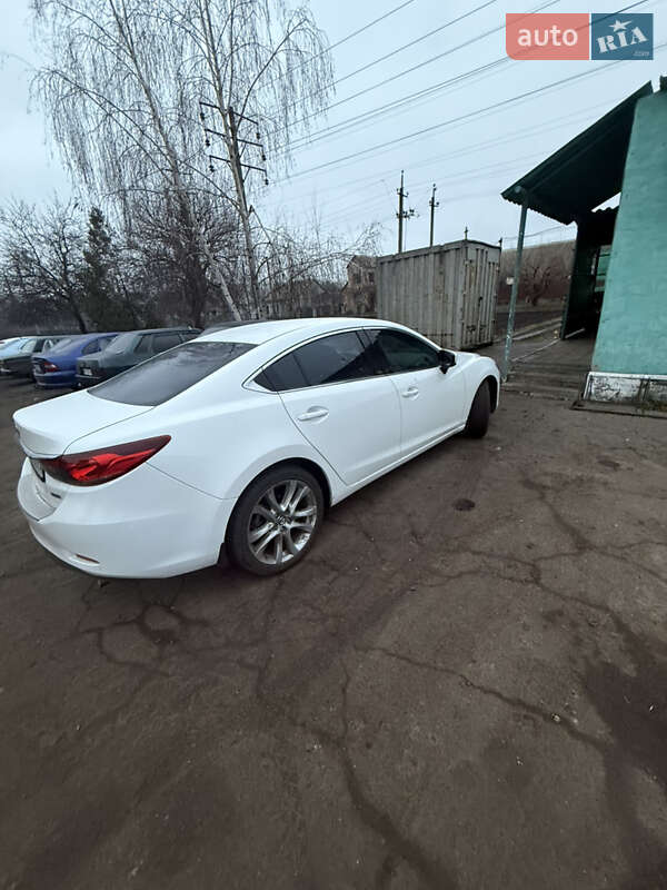 Седан Mazda 6 2016 в Близнюках