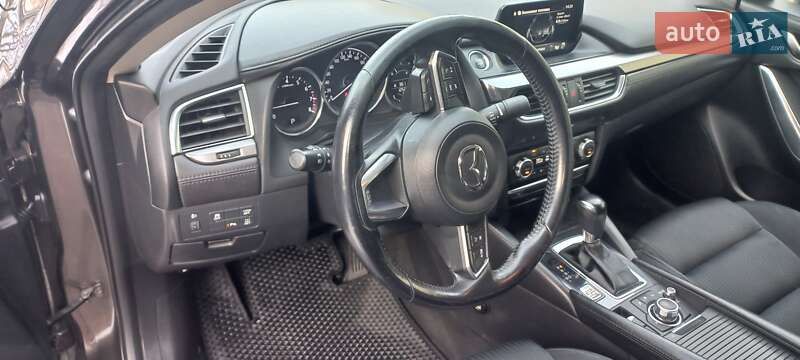 Седан Mazda 6 2017 в Полтаве