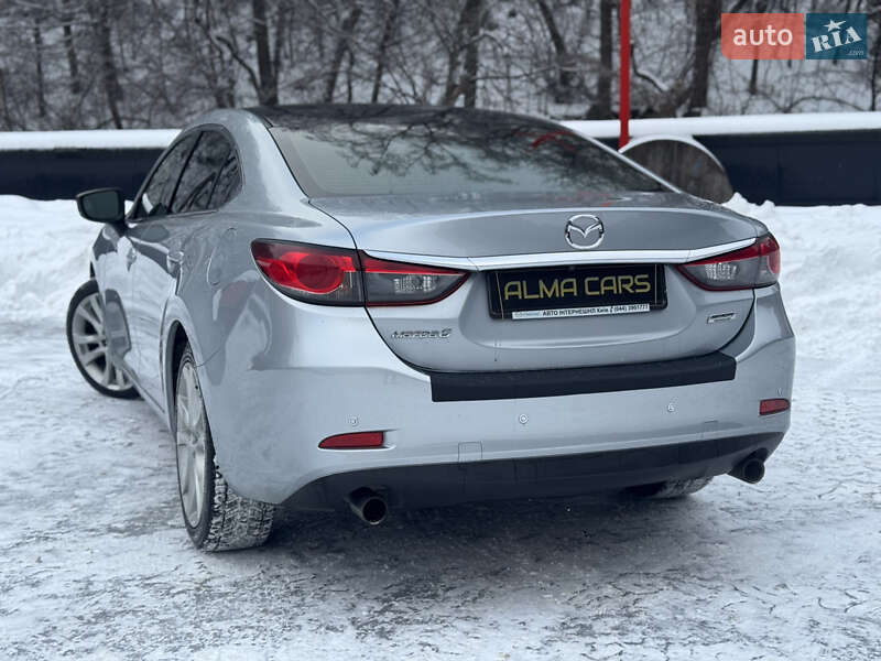 Седан Mazda 6 2016 в Киеве