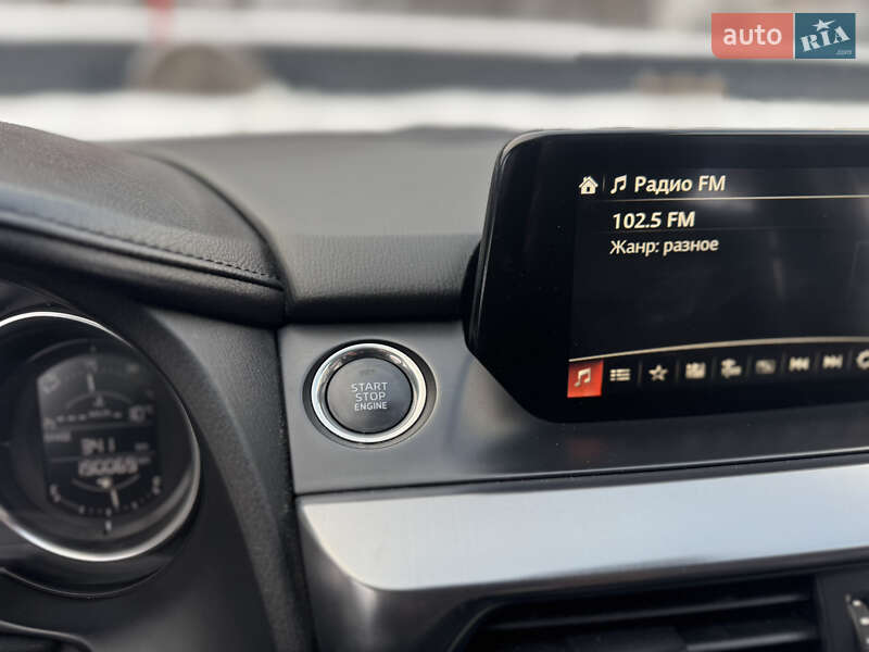 Седан Mazda 6 2016 в Киеве