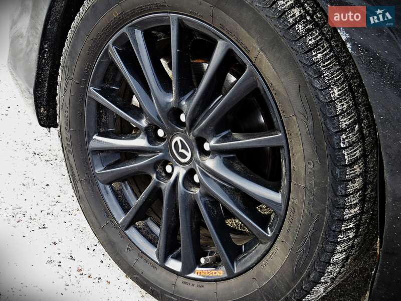 Седан Mazda 6 2014 в Черкассах