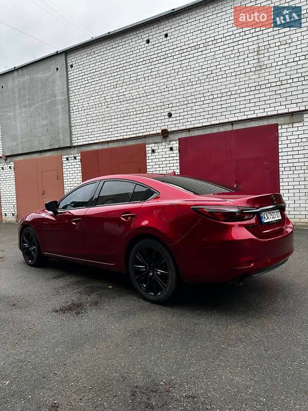 Седан Mazda 6 2019 в Киеве