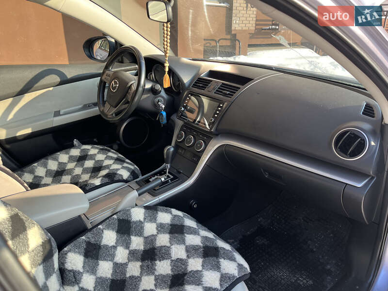Седан Mazda 6 2008 в Чернигове