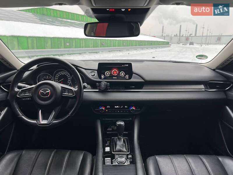 Седан Mazda 6 2019 в Киеве