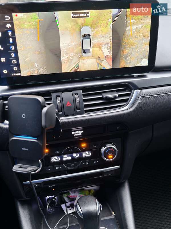 Седан Mazda 6 2017 в Днепре