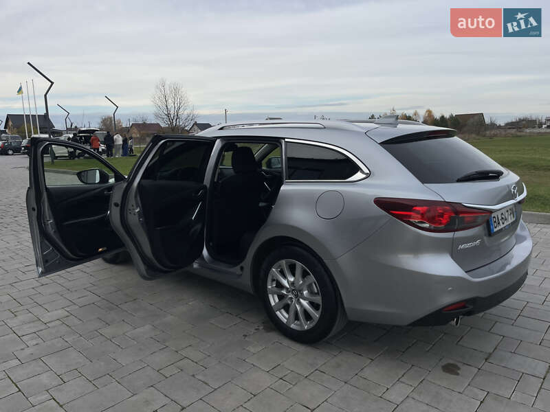 Универсал Mazda 6 2013 в Ровно