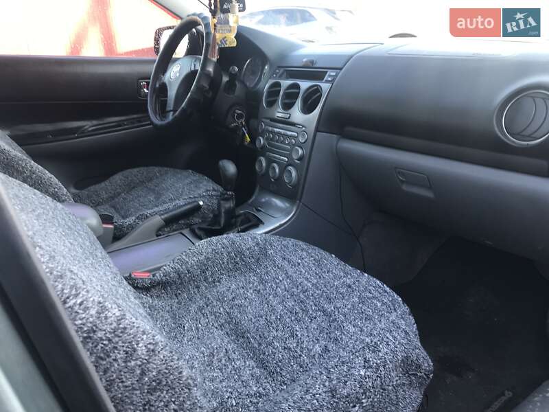 Седан Mazda 6 2004 в Знаменке