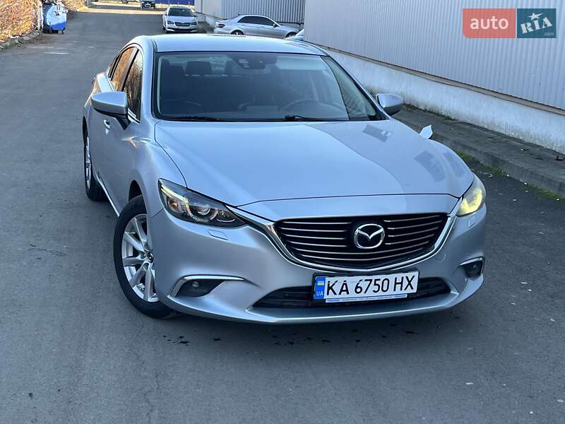 Седан Mazda 6 2016 в Мукачево