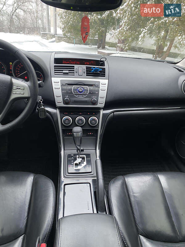 Седан Mazda 6 2008 в Киеве