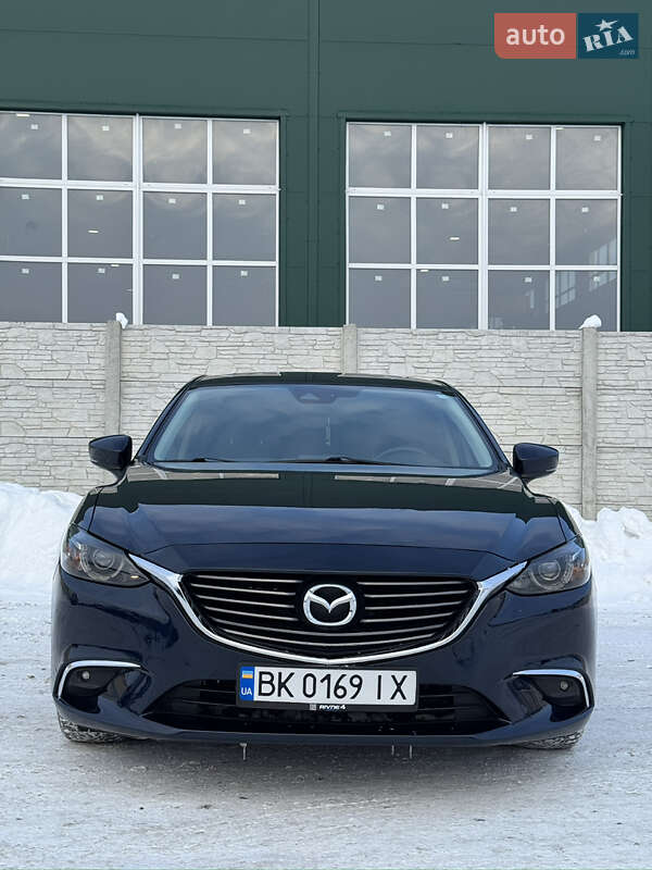 Седан Mazda 6 2016 в Ровно