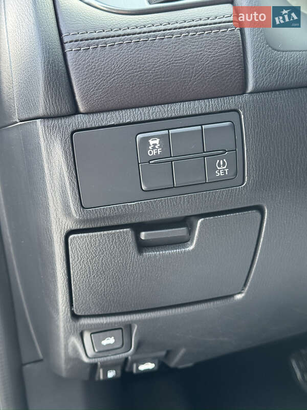 Седан Mazda 6 2016 в Ровно