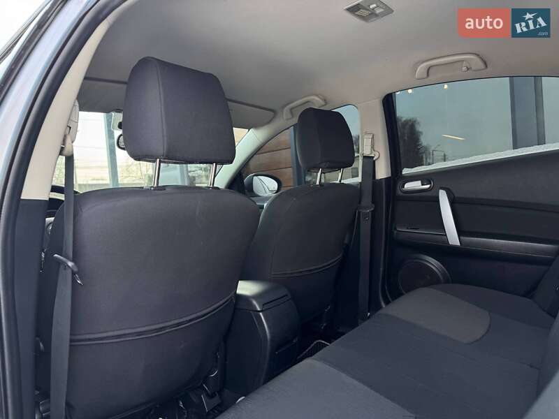 Седан Mazda 6 2008 в Ровно