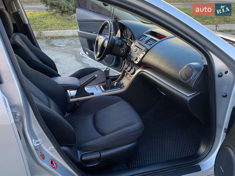 Лифтбек Mazda 6 2010 в Болехове