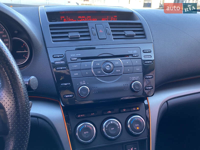 Лифтбек Mazda 6 2010 в Болехове