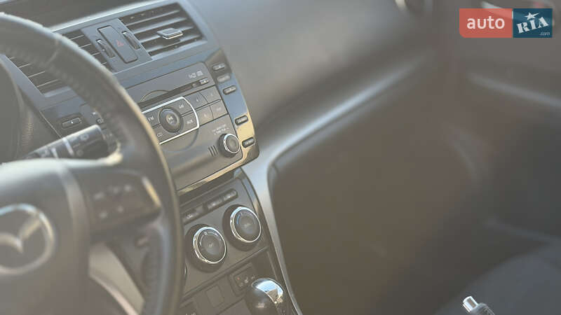 Универсал Mazda 6 2010 в Запорожье