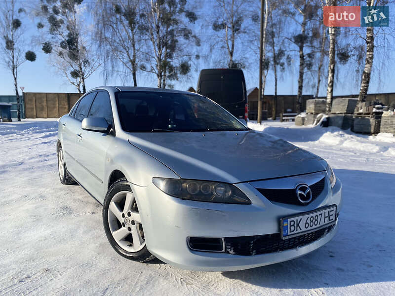 Лифтбек Mazda 6 2003 в Березному