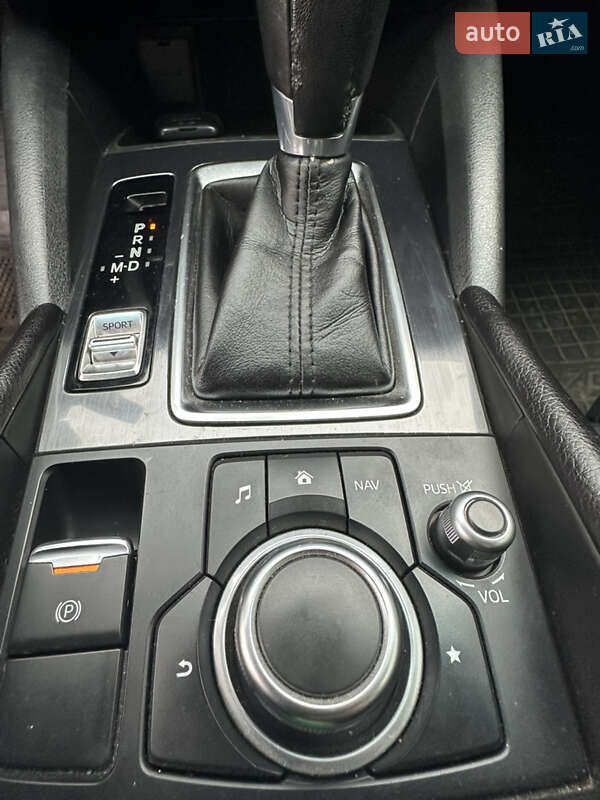 Седан Mazda 6 2016 в Дніпрі