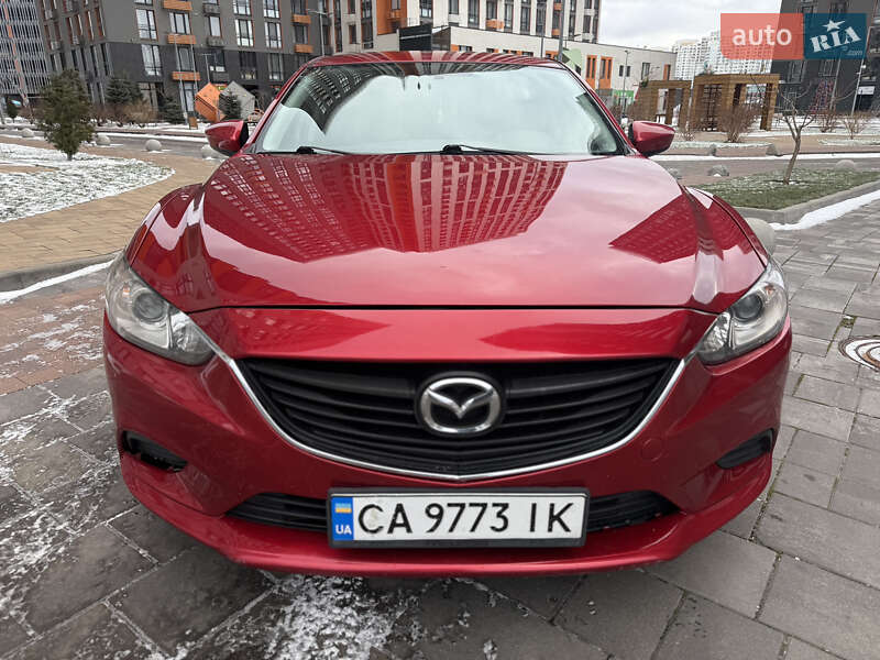 Седан Mazda 6 2014 в Киеве