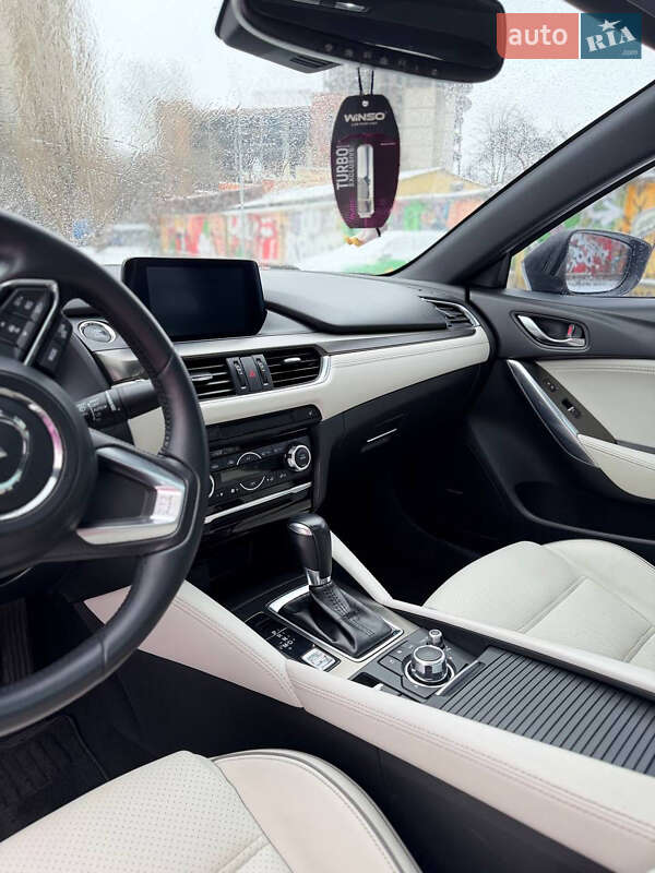 Седан Mazda 6 2017 в Харькове