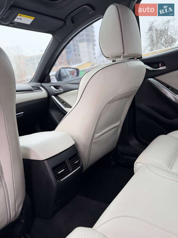 Седан Mazda 6 2017 в Харькове