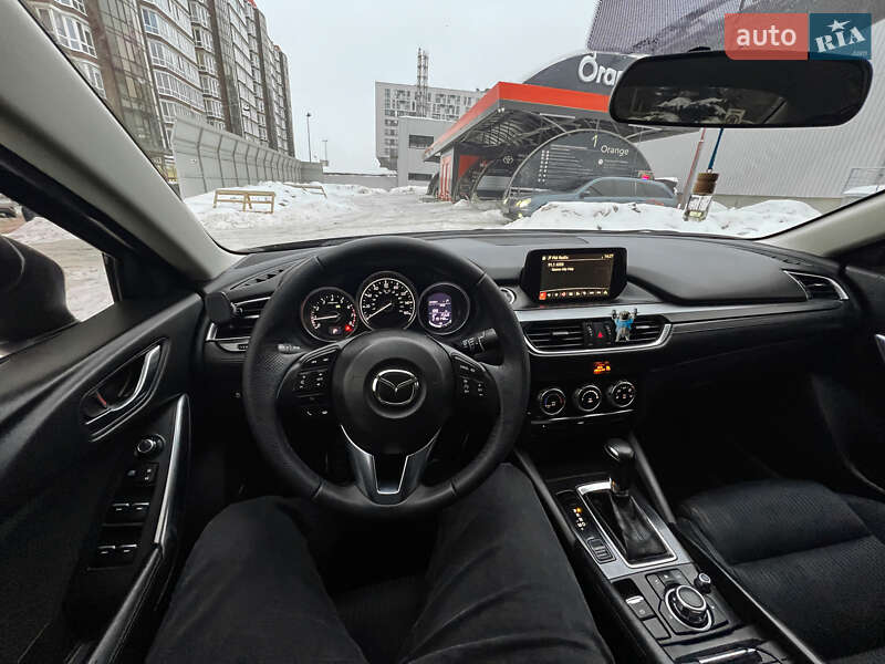 Седан Mazda 6 2015 в Львові