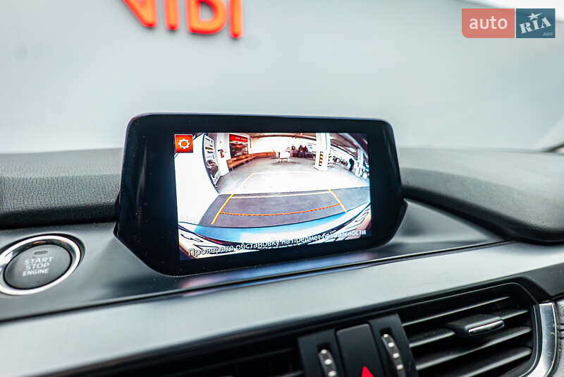 Седан Mazda 6 2017 в Киеве