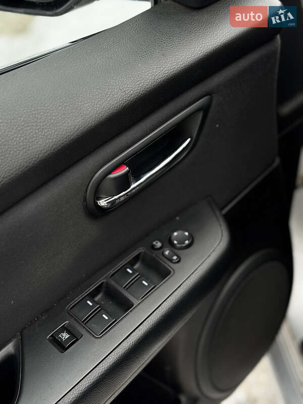 Універсал Mazda 6 2010 в Рівному