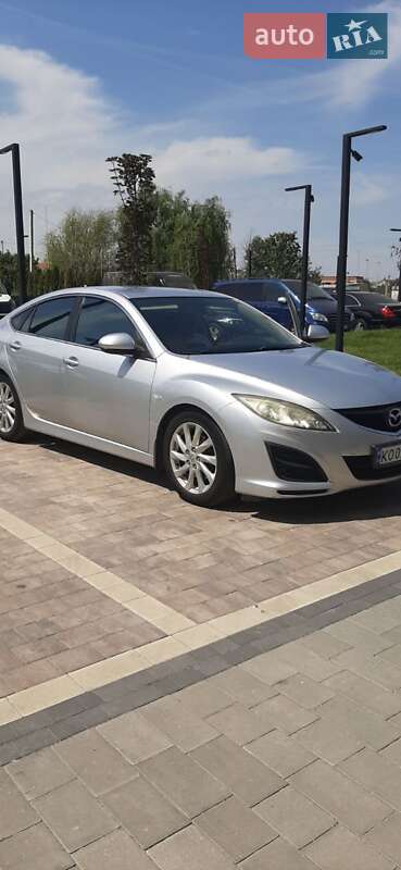 Ліфтбек Mazda 6 2010 в Ужгороді