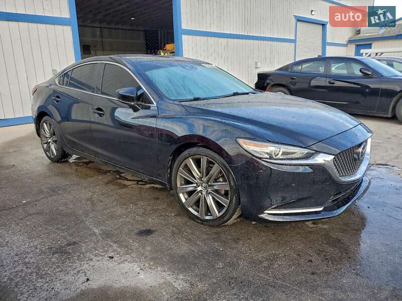 Седан Mazda 6 2018 в Одессе