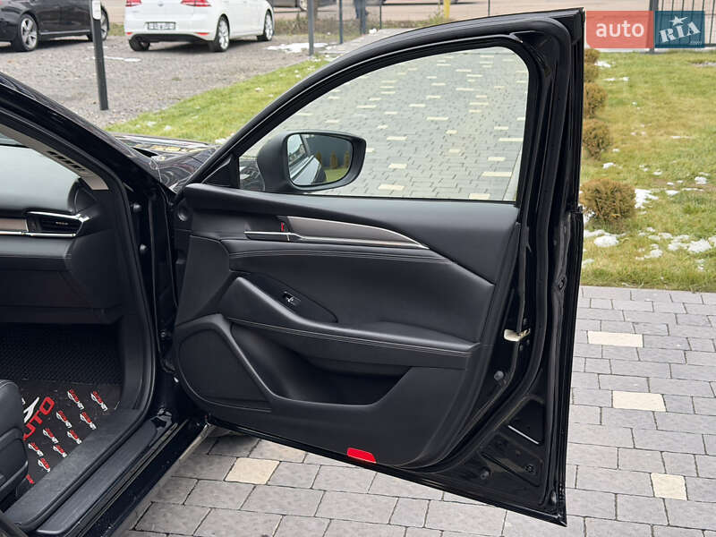 Седан Mazda 6 2018 в Ужгороді