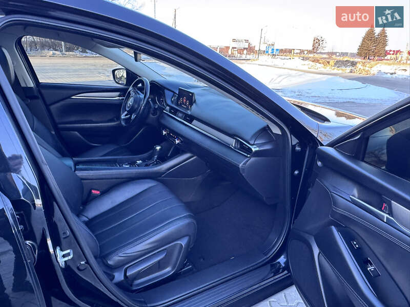 Седан Mazda 6 2018 в Бродах