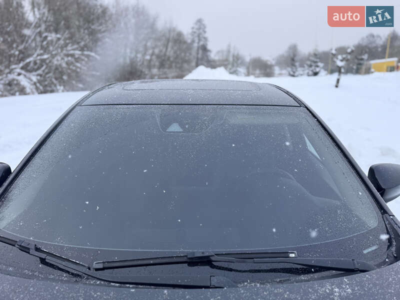 Седан Mazda 6 2018 в Бродах