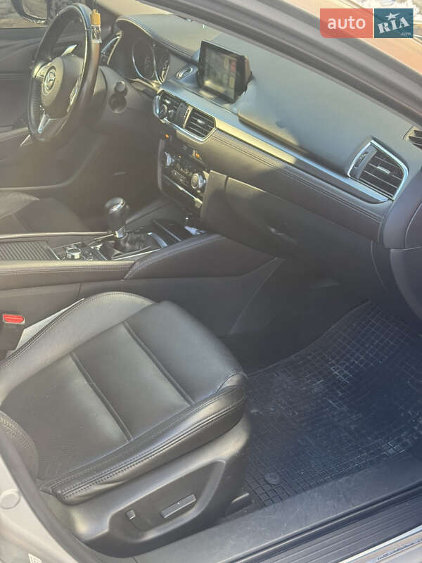 Универсал Mazda 6 2015 в Луцке