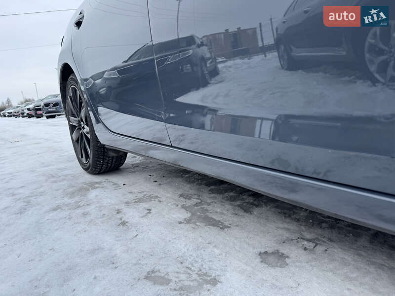 Седан Mazda 6 2021 в Ивано-Франковске