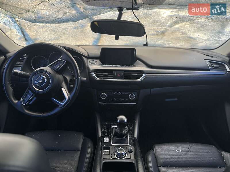 Седан Mazda 6 2015 в Білогородці