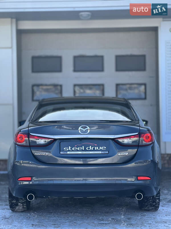 Седан Mazda 6 2016 в Миколаєві