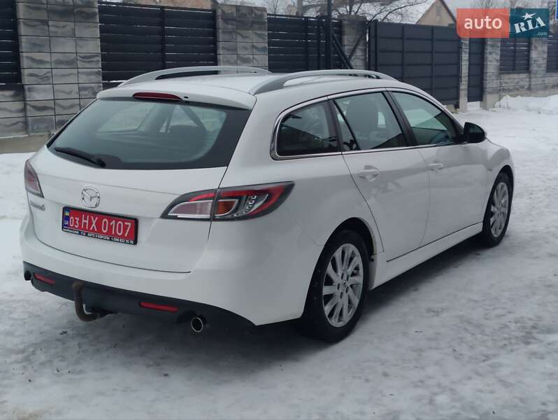 Универсал Mazda 6 2010 в Луцке
