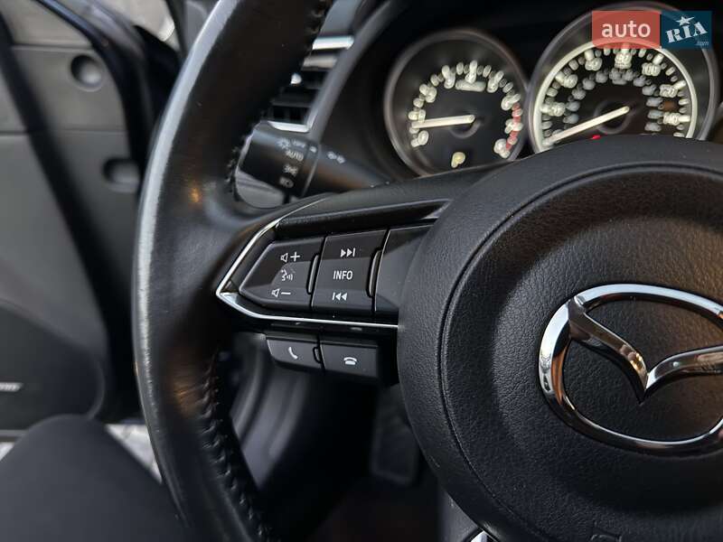 Седан Mazda 6 2017 в Львові