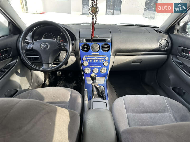 Седан Mazda 6 2003 в Луцьку